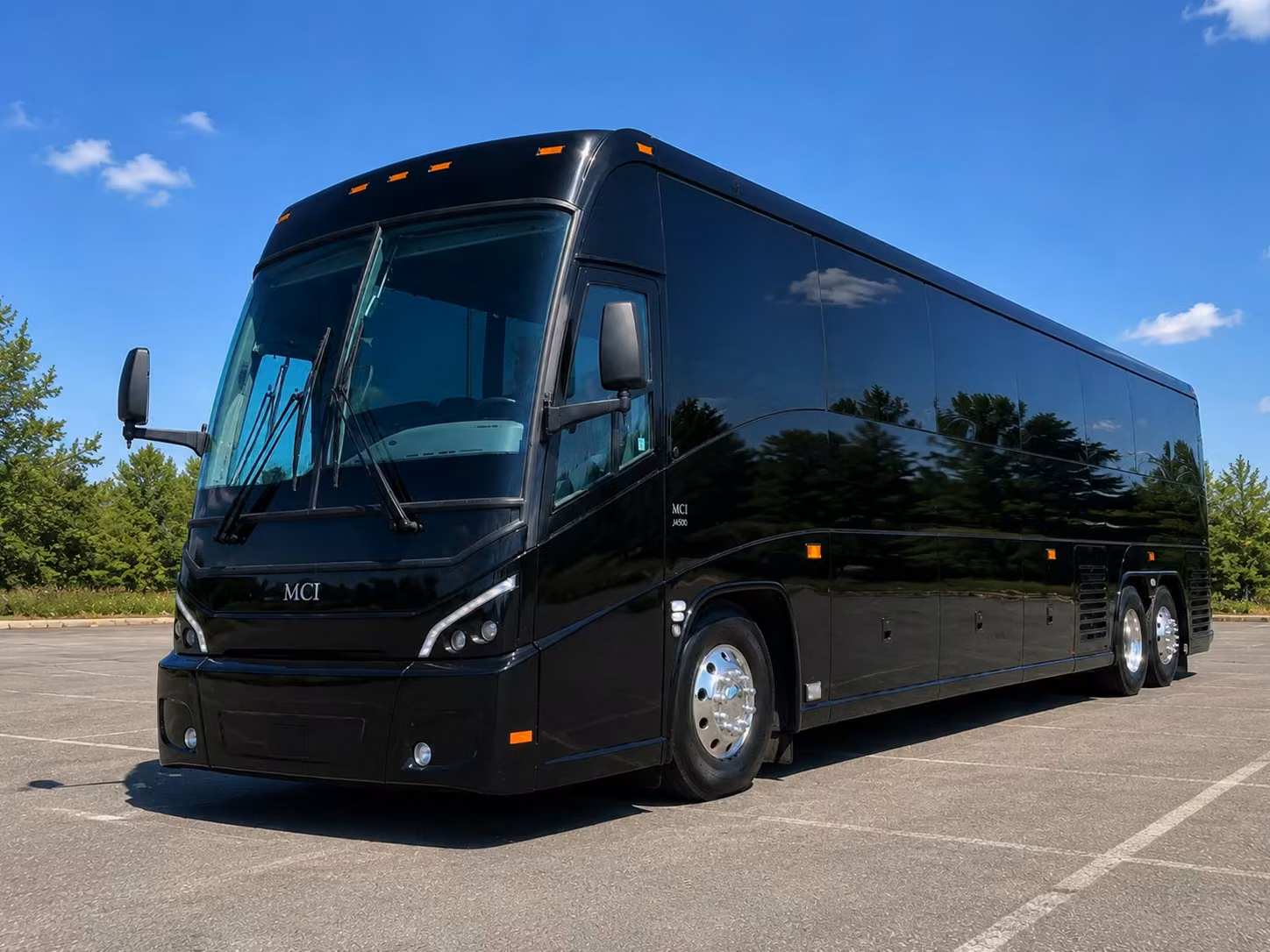 ada accessible and large group field trip buses in ames iowa