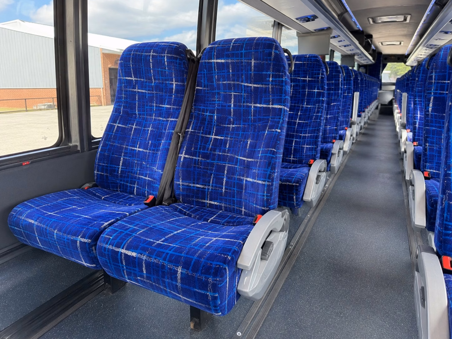 rent a charter bus for weddings at iowa state university area venues